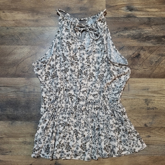 Old Navy Women's Floral Waist-Defined Halter Peplum Blouse Size Small - Picture 10 of 10